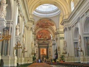 Cattedrale_interno.jpg